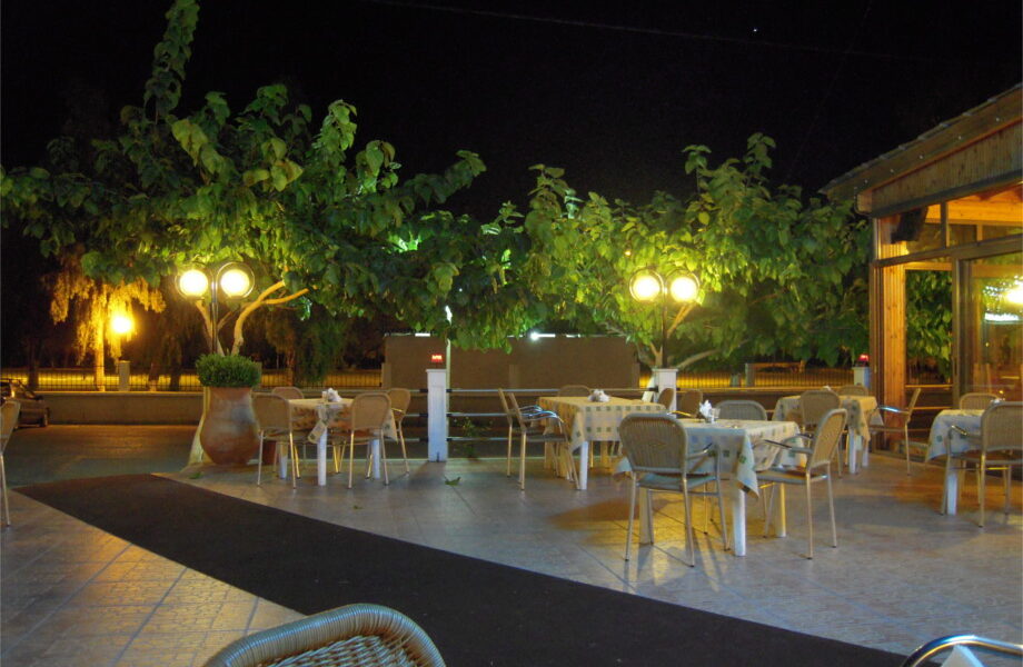 restaurant_03-920x690